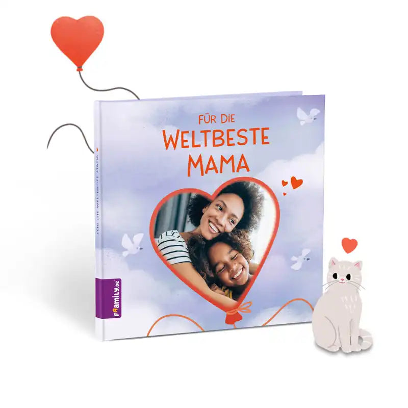Das Buch Für die weltbeste Mama von Framily zeigt eine Mutter mit Kind in einem herzförmigen Ballon mit Tauben, Herzen, einem roten Luftballon und einer grauen Katze - ein personalisiertes Buch als einzigartiges Geschenk für Mama.