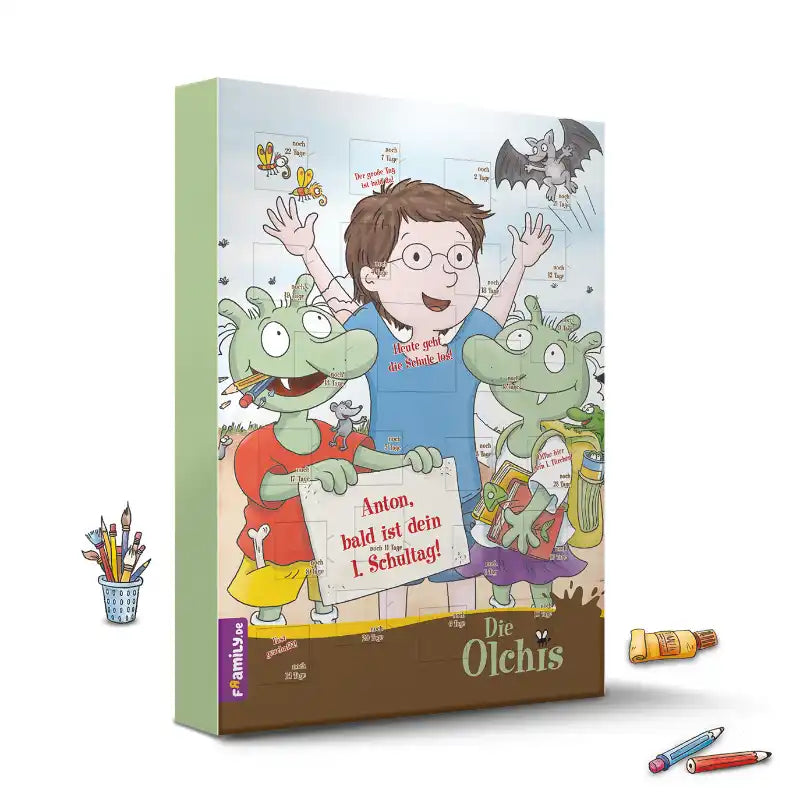 Der Olchis Countdown-Schulstart-Kalender mit zwei grünen Olchis, die ein Schild halten, einem lächelnden Kind mit Brille, einer Fledermaus über ihnen und daneben Malutensilien für die Einschulung.
